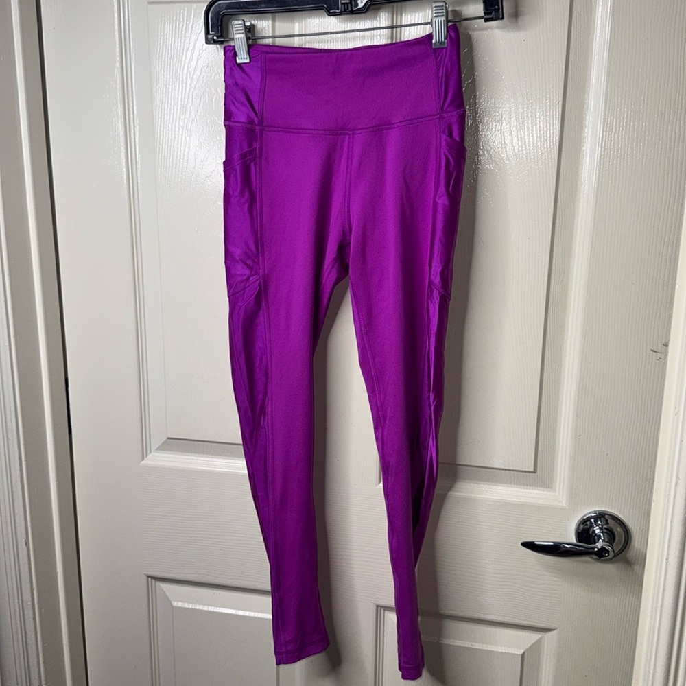NWT- High Waisted Victoria’s Secret Metallic Pink leggings